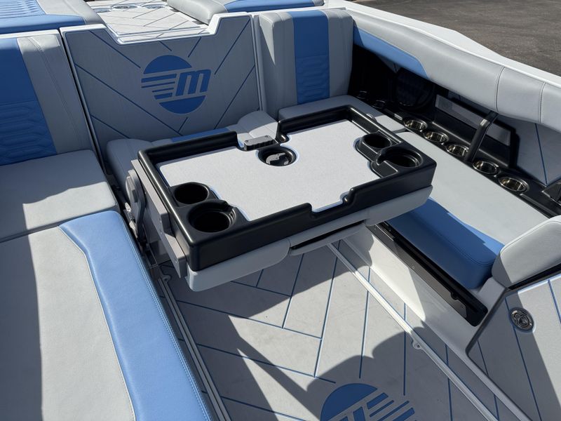 2025 MALIBU WAKESETTER 26 LSV Image 15