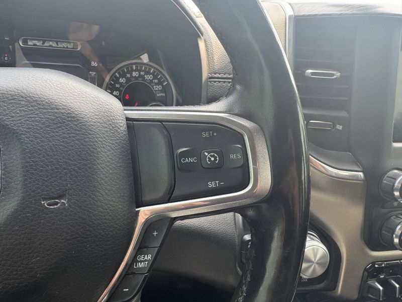 Used 2019 RAM 1500 LaramieImage 16