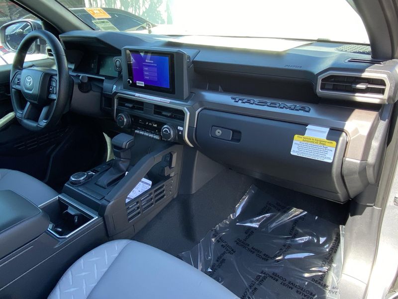 New 2025 Toyota Tacoma SR5Image 9
