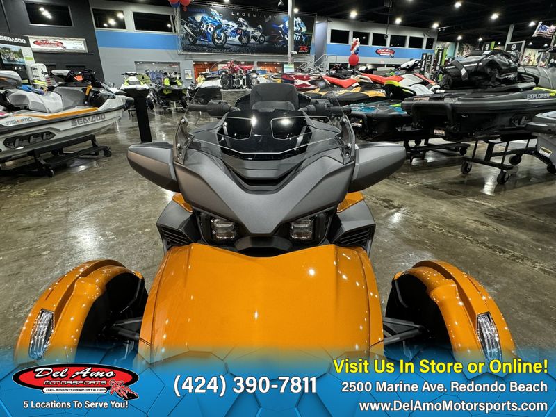 2024 Can-Am SPYDER F3 LIMITED SPECIAL SERIES (SE6)Image 20