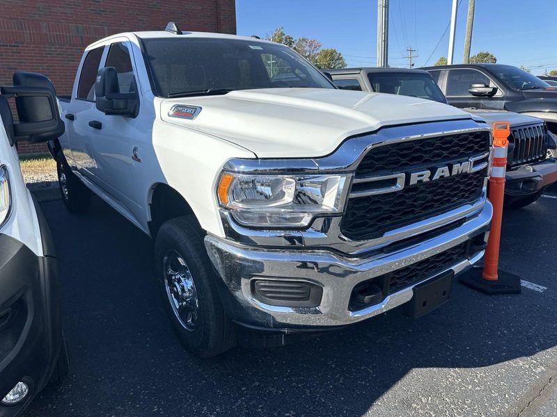 2024 RAM 2500 Tradesman Crew Cab 4x4 6