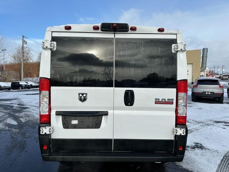 2021 RAM ProMaster 2500 BaseImage 12