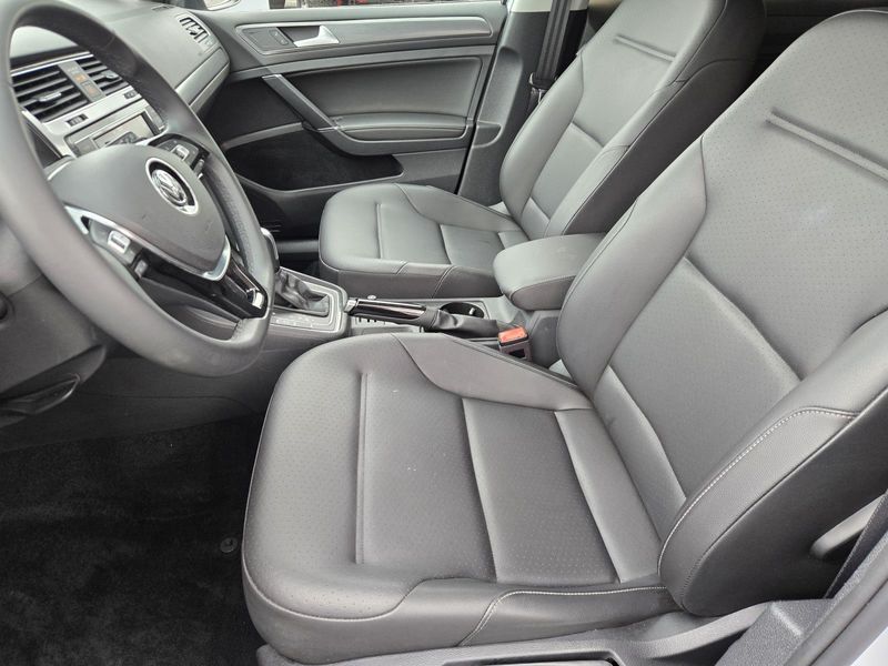 Used 2021 Volkswagen Golf 1.4T TSI Auto