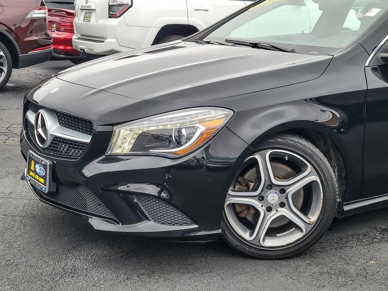 2014 Mercedes Benz CLA 250 4MATIC photo 2