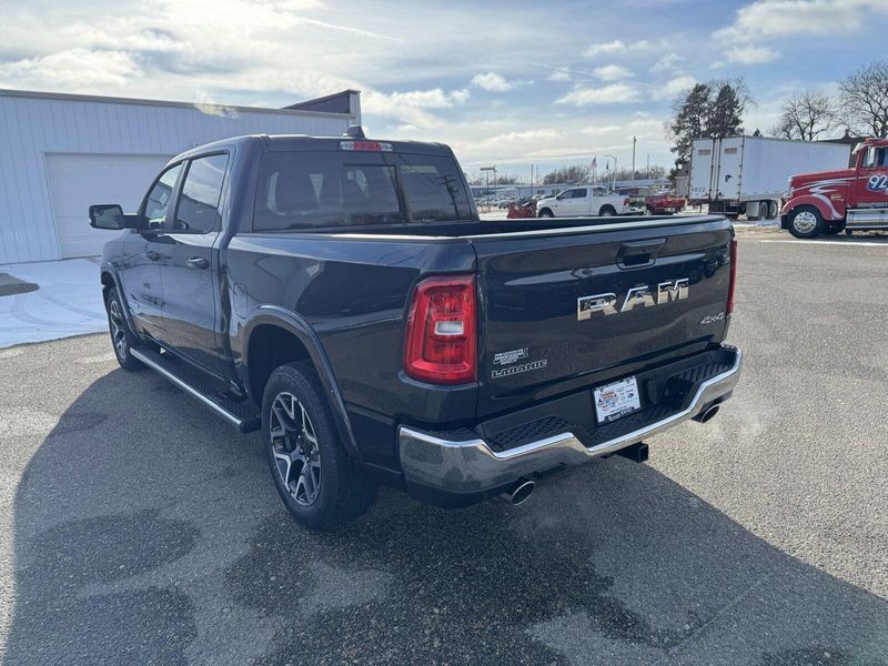 2025 RAM 1500 LaramieImage 6
