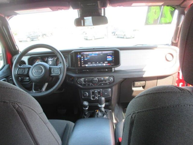 Used 2024 Jeep Wrangler Sport SImage 29