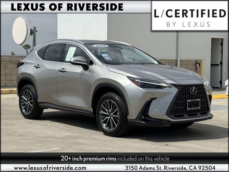 Used 2025 Lexus NX 350h LuxuryImage 1