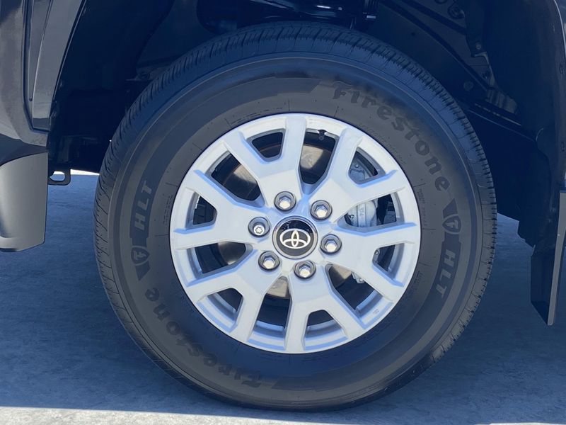 Used 2024 Toyota Tacoma SR5Image 8