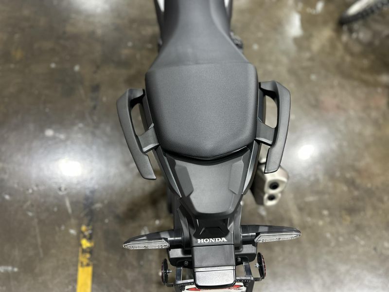 2025 Honda NX500 Image 17