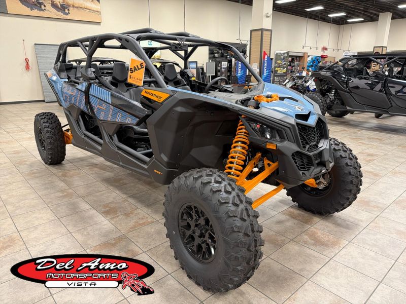 2026 Can-Am MAVERICK X3 MAX RS 72 T BL