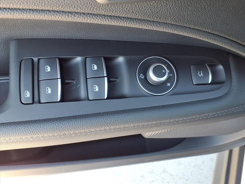 New 2026 Alfa Romeo Stelvio VeloceImage 16