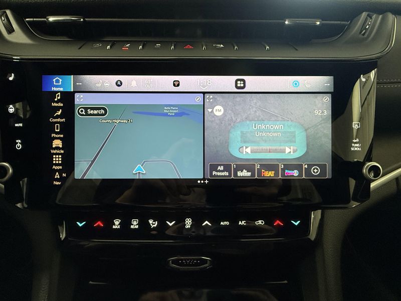 New 2026 Jeep Grand Cherokee L Laredo Altitude 4x4Image 30