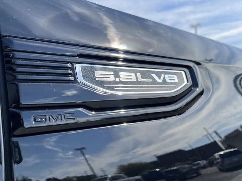 2026 Gmc Sierra 1500 Elevation photo 3