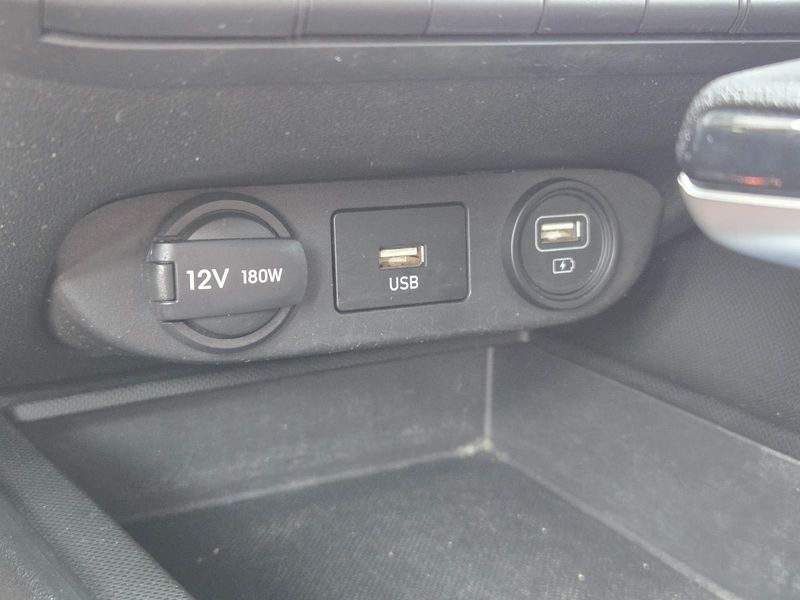Used 2022 Hyundai Elantra SEL IVT