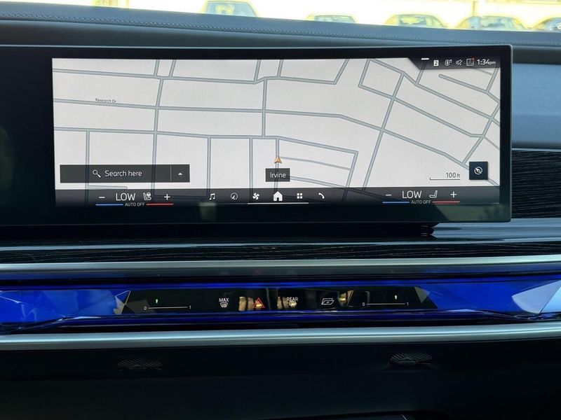 Used 2025 BMW 7 Series 740iImage 28