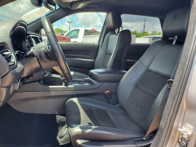 2021 Dodge Durango GT Plus in a Billet Clear Coat exterior color and Blackinterior. Johnson Dodge 601-693-6343 pixelmotiondemo.com 