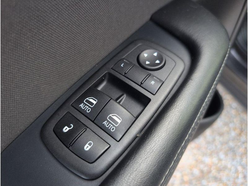 Used 2023 Dodge Challenger SXTImage 12