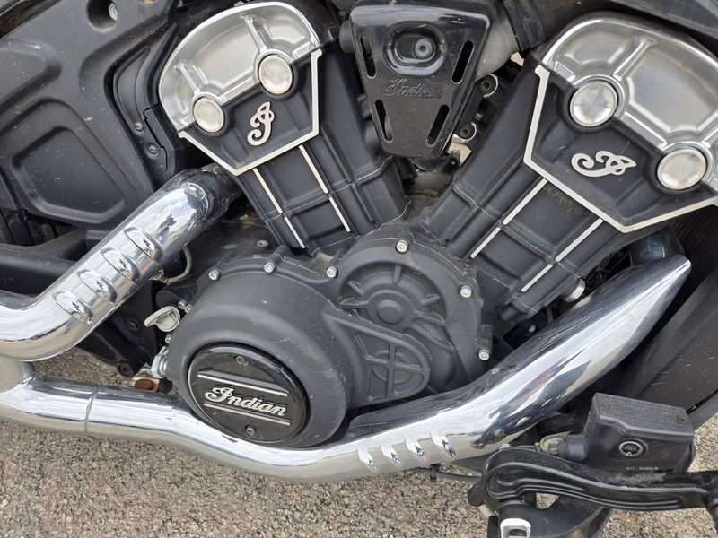 USED 2021 INDIAN MOTORCYCLE SCOUT BOBBER TWENTY Image 16
