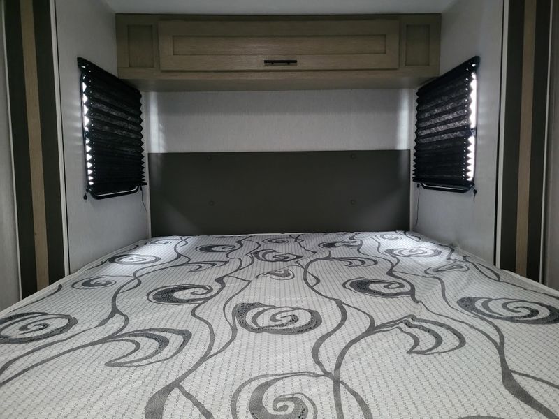 Used 2023 FOREST RIVER EVO 176 QB Image 20