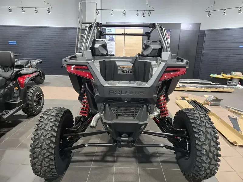 2025 Polaris RZR PRO S ULTIMATE ONYX BLACK Image 7