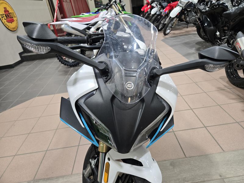 USED 2024 CFMOTO 450SS Image 9