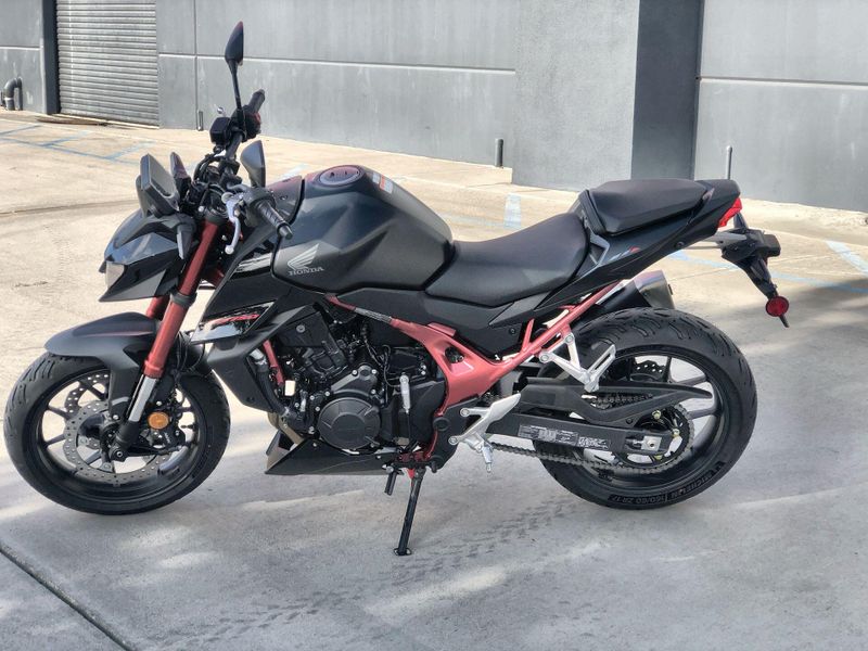 New 2026 Honda CB750 HORNET E-CLUTCH Image 14