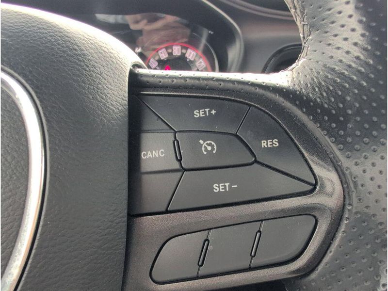 Used 2023 Dodge Challenger SXTImage 23