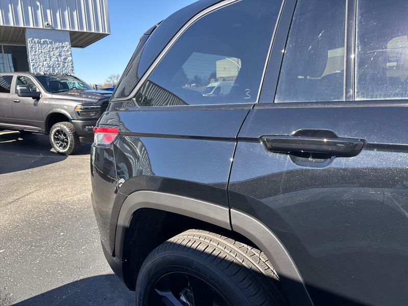 New 2026 Jeep Grand Cherokee Limited 4x4Image 6