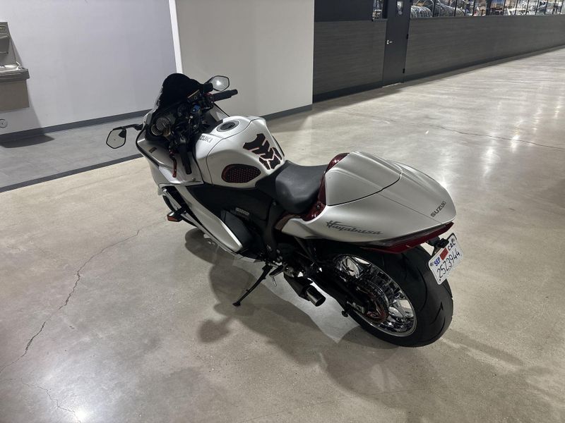 Used 2022 Suzuki HAYABUSA CA Image 13