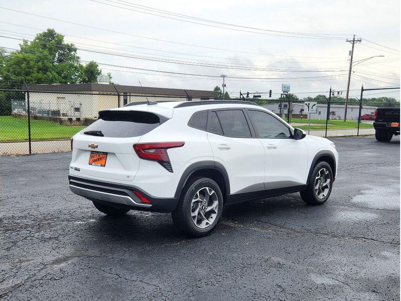 Used 2024 Chevrolet Trax LT