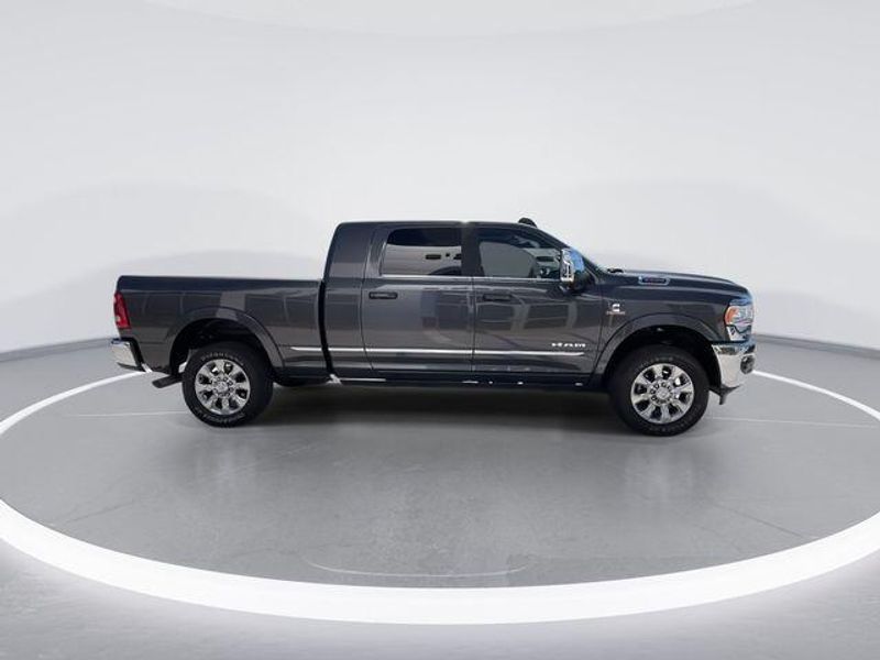 Used 2023 RAM 2500 LimitedImage 9