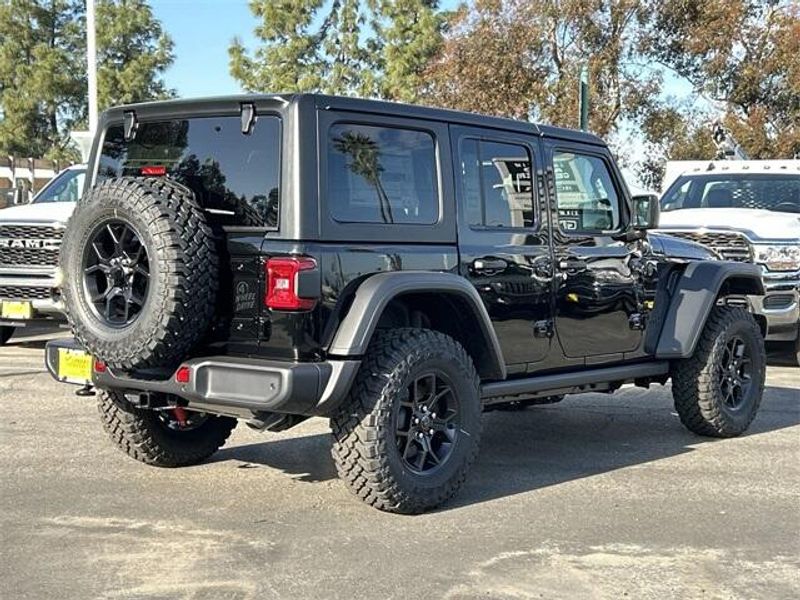 New 2025 Jeep Wrangler 4-door WillysImage 12