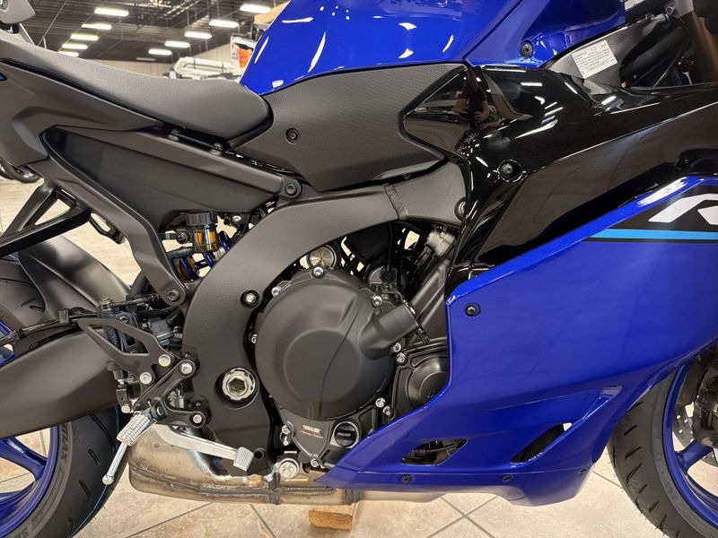 New 2027 Yamaha YZF-R9 Image 26