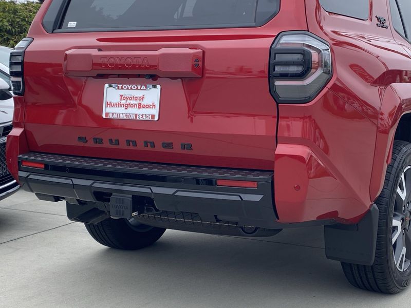 New 2025 Toyota 4Runner TRD Sport PremiumImage 4
