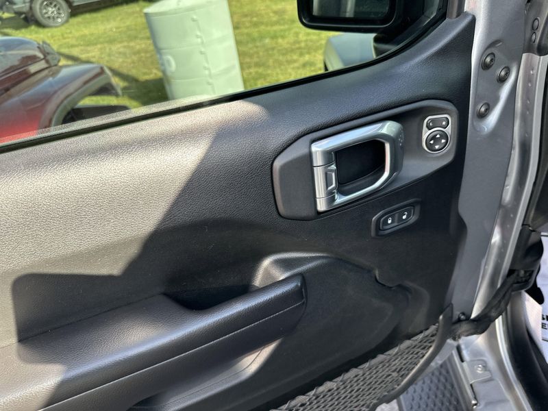 Used 2020 Jeep Wrangler Unlimited Sport SImage 17