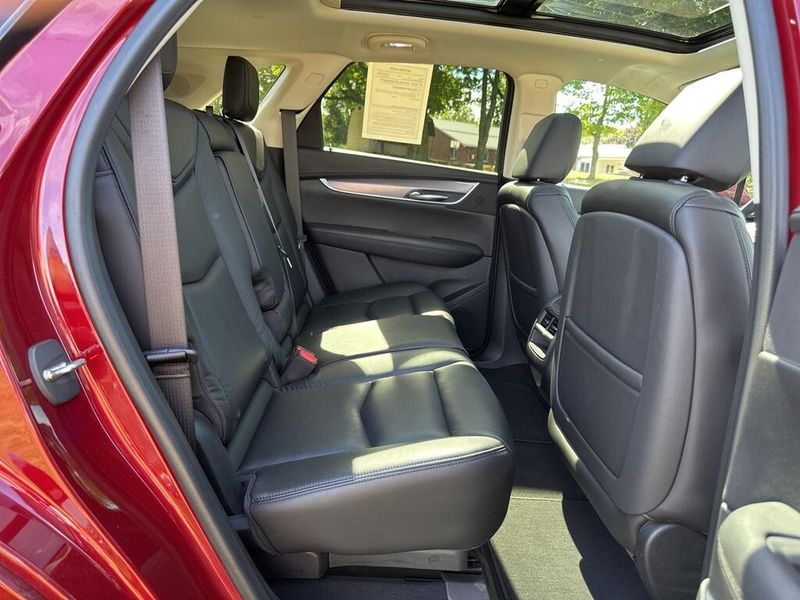 2017 Cadillac XT5 Premium Luxury photo 22