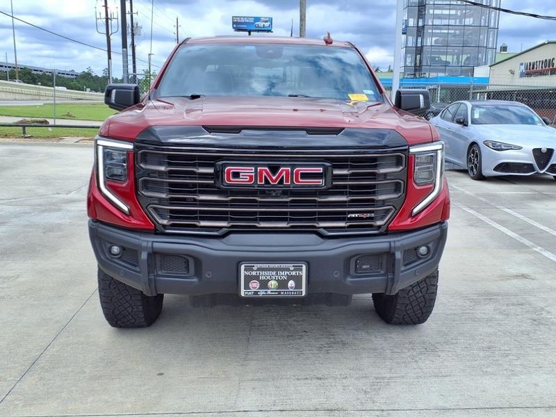 2024 GMC Sierra 1500 AT4XImage 11