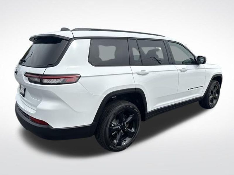 2025 Jeep Grand Cherokee Altitude X2025 Jeep Grand Cherokee L Altitude X 4x4