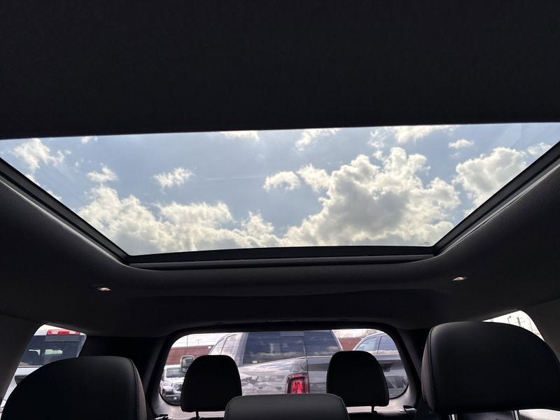 Used 2024 Hyundai Santa Fe LimitedImage 44