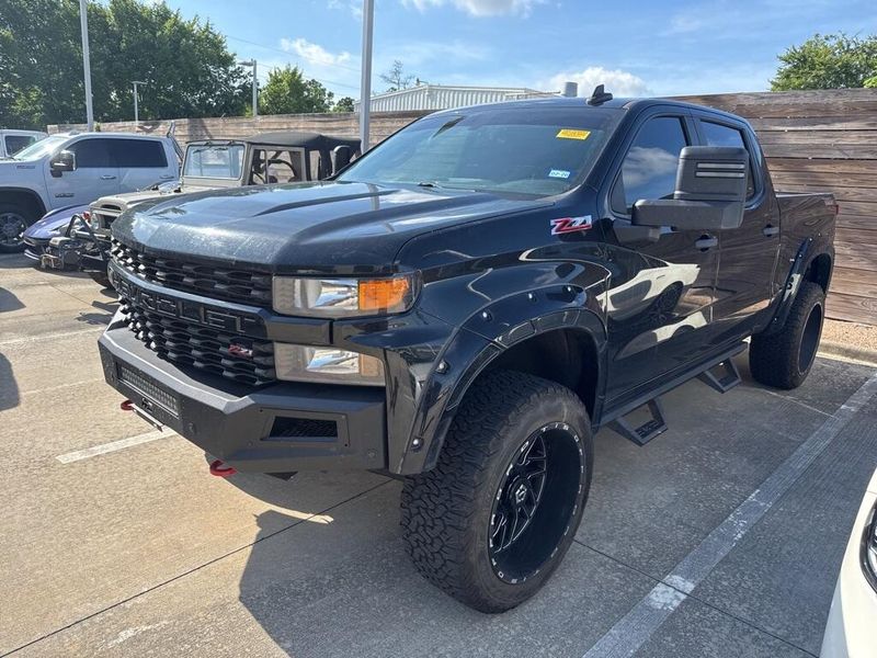 2019 Chevrolet Silverado 1500 Custom Trail BossImage 1