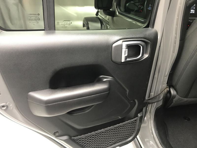 Used 2021 Jeep Wrangler Unlimited WillysImage 14