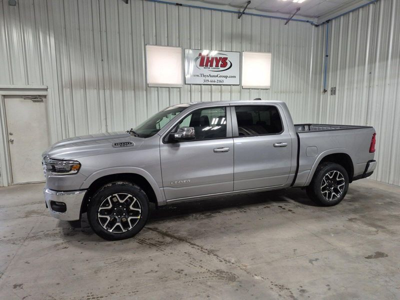 2025 RAM 1500 Laramie Crew Cab 4x4 5