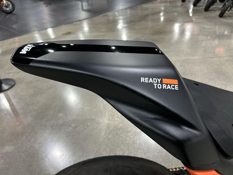 2023 KTM RC 8C  in a BLACK/ORANGE exterior color. Del Amo Motorsports of Redondo Beach (424) 390-7811 delamomotorsports.com 