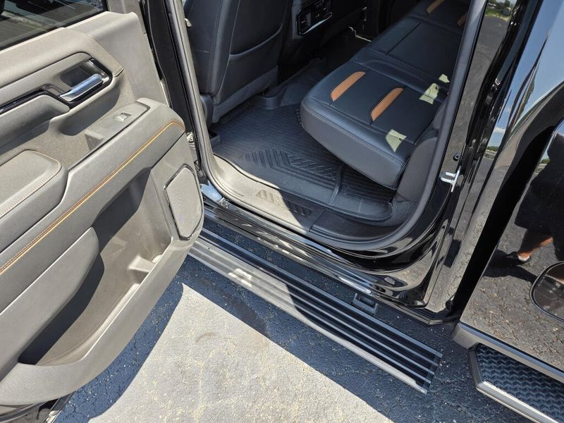 Used 2024 GMC Sierra 2500HD AT4