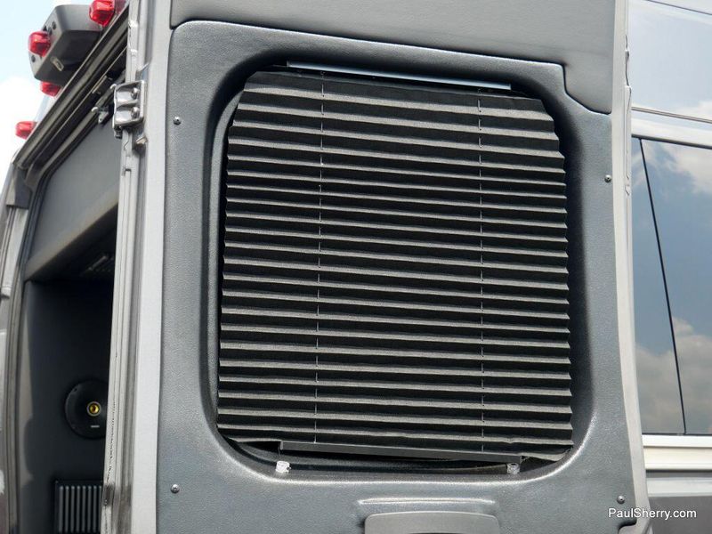 New 2024 RAM Promaster 2500 Slt+ Window Van High Roof 159