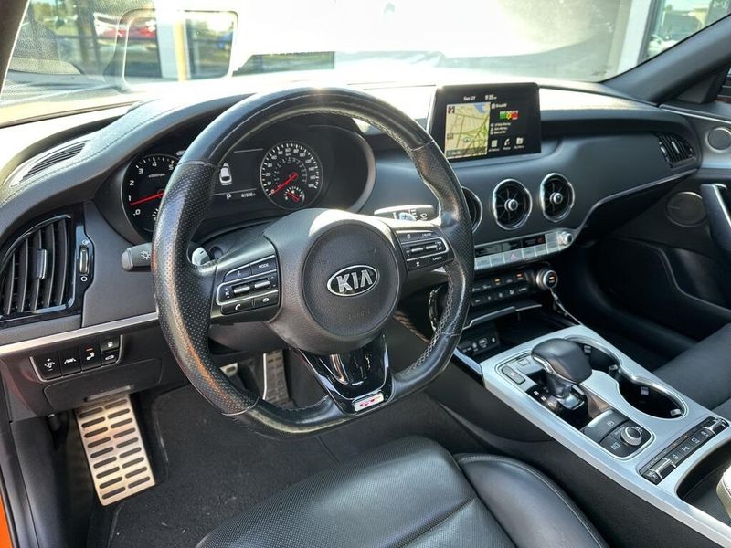 2020 Kia Stinger GT2 photo 31