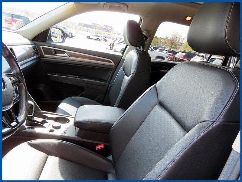 2019 Volkswagen Atlas 3.6L V6 SEImage 13