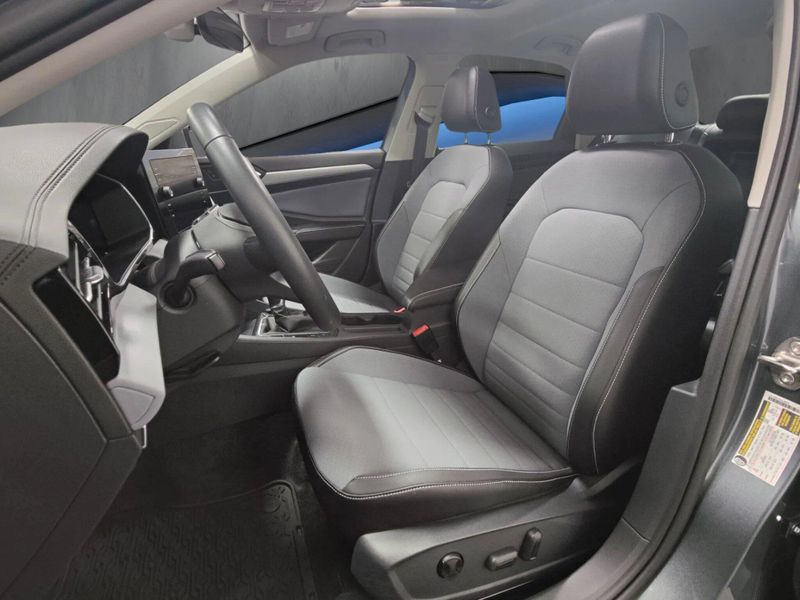 Used 2026 Volkswagen Jetta SE w/SunroofImage 10