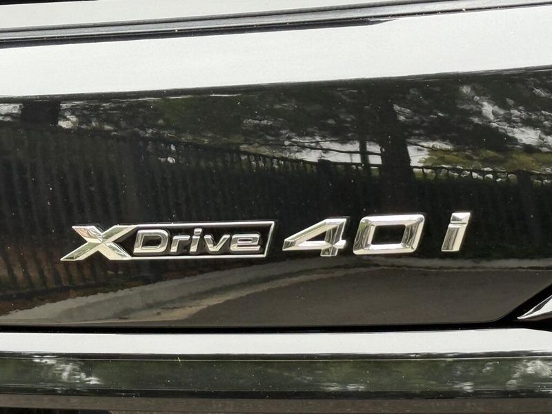 2026 BMW X7 xDrive40iImage 14
