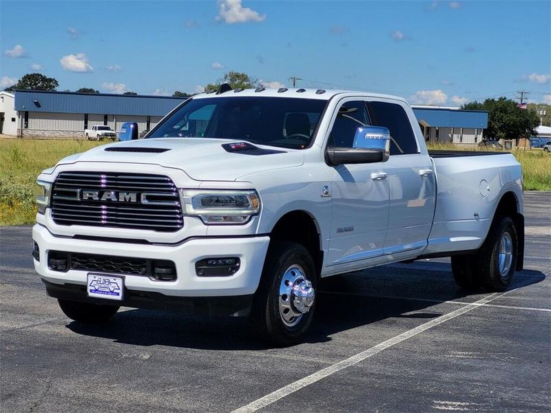 2024 RAM 3500 Laramie Crew Cab 4x4 8